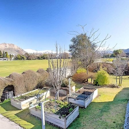 Wanaka Holiday Home Buitenkant foto